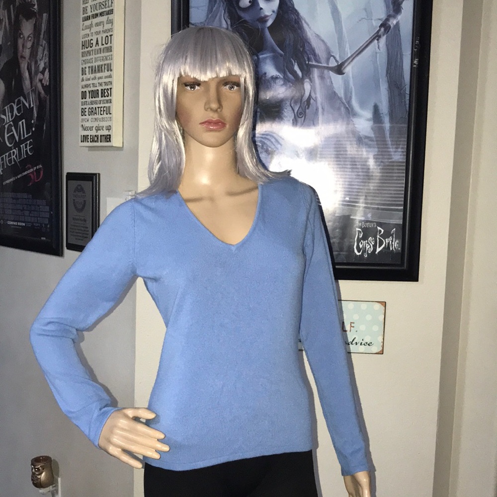 New York & Company sweater